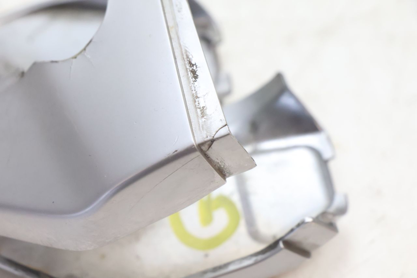photo de PROTETOR DE GUIDÃO PIAGGIO VESPA PRIMAVERA 2T 50 (2013 - 2018) - Pontos de fixação