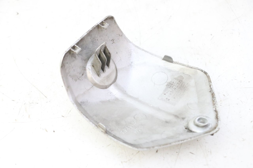 photo de PROTETOR DE GUIDÃO YAMAHA X-MAX XMAX 125 (2010 - 2013) - Detalhe da peça