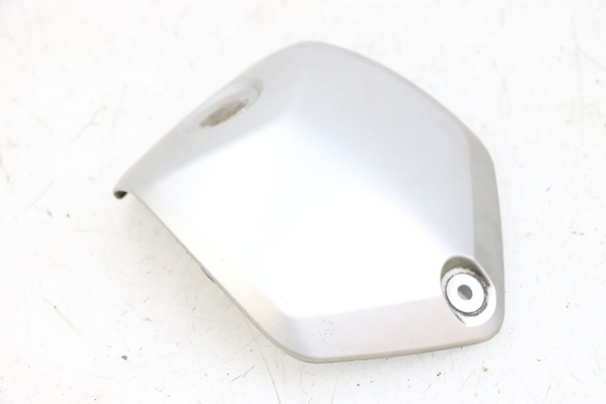 photo de PROTETOR DE GUIDÃO YAMAHA X-MAX XMAX 125 (2010 - 2013) - Pontos de fixação