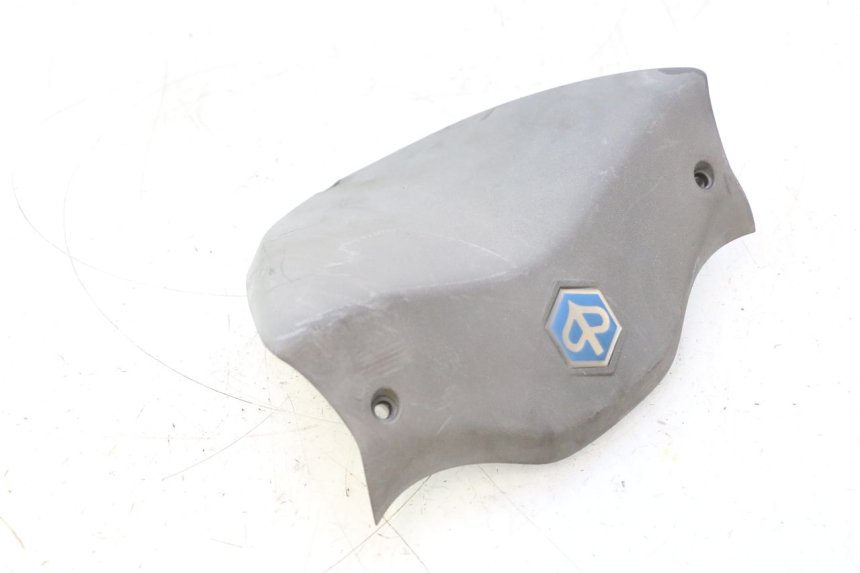 photo de PROTETOR DE GUIDÃO PIAGGIO X8 STREET 125 (2006 - 2007) - Detalhe da peça