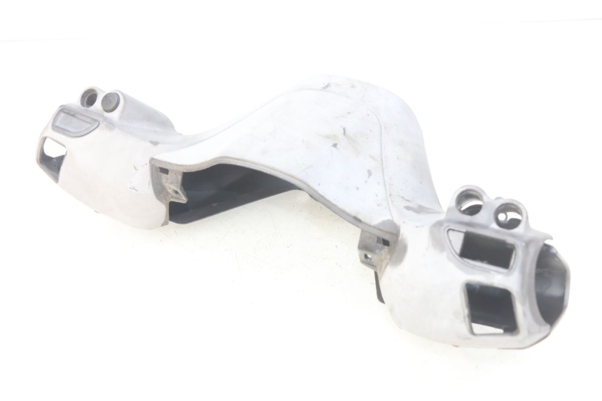 photo de PROTETOR DE GUIDÃO PIAGGIO X9 EVOLUTION 250 (2003 - 2007) - Estado da superfície
