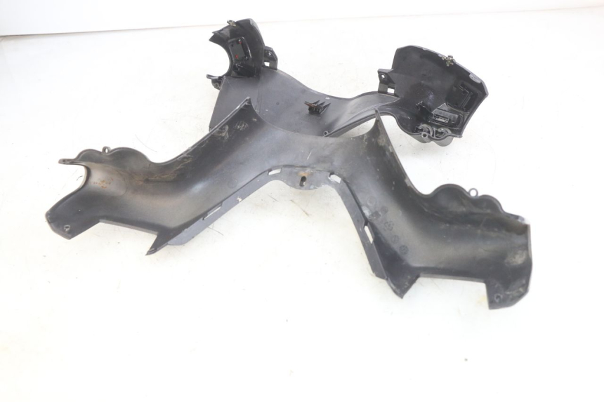 photo de PROTETOR DE GUIDÃO PIAGGIO X9 EVOLUTION 125 (2003 - 2007) - Estado da superfície