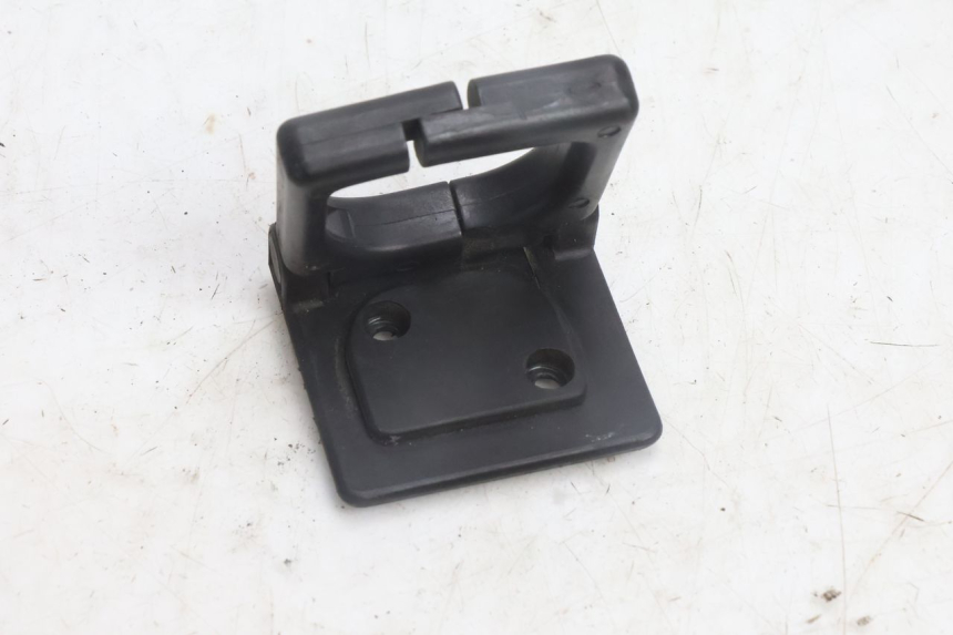 photo de GANCHO DE BOLSA PEUGEOT CITYSTAR 125 (2011 - 2017) - Pontos de fixação