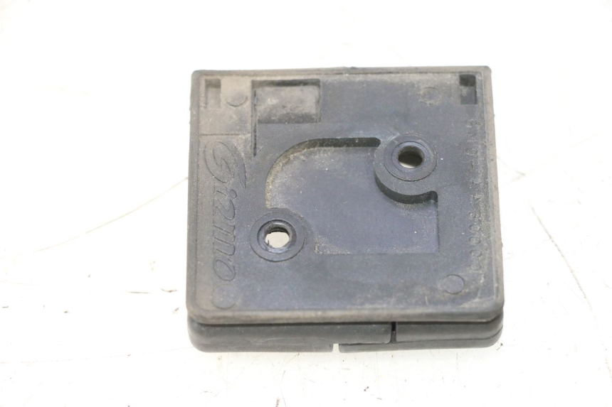 photo de GANCHO DE BOLSA PEUGEOT ELYSTAR 50 (2002 - 2014) - Detalhe da peça