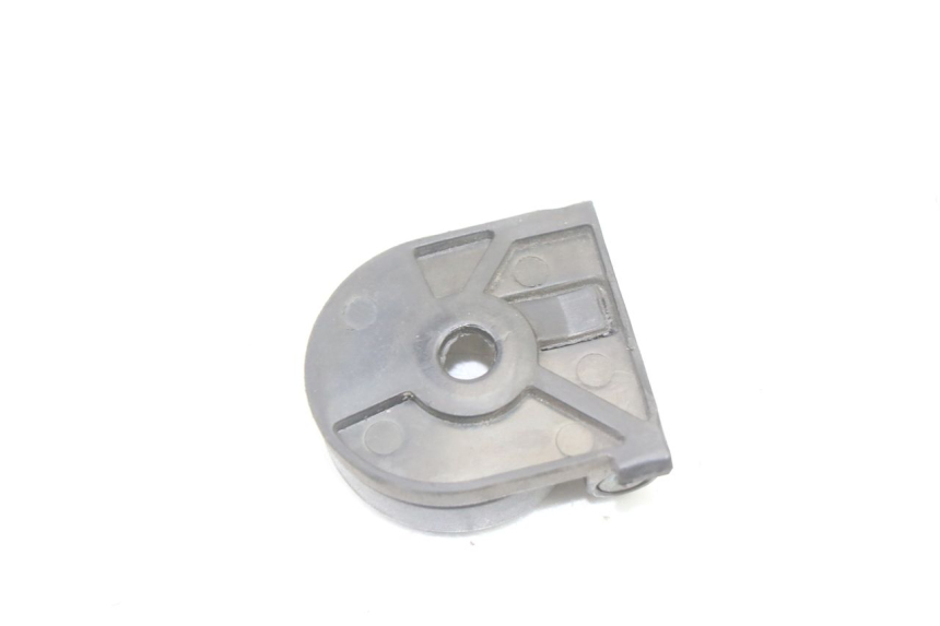 photo de GANCHO DE BOLSA SYM FIDDLE 3 III 125 (2014 - 2020) - Zoom do estado de desgaste
