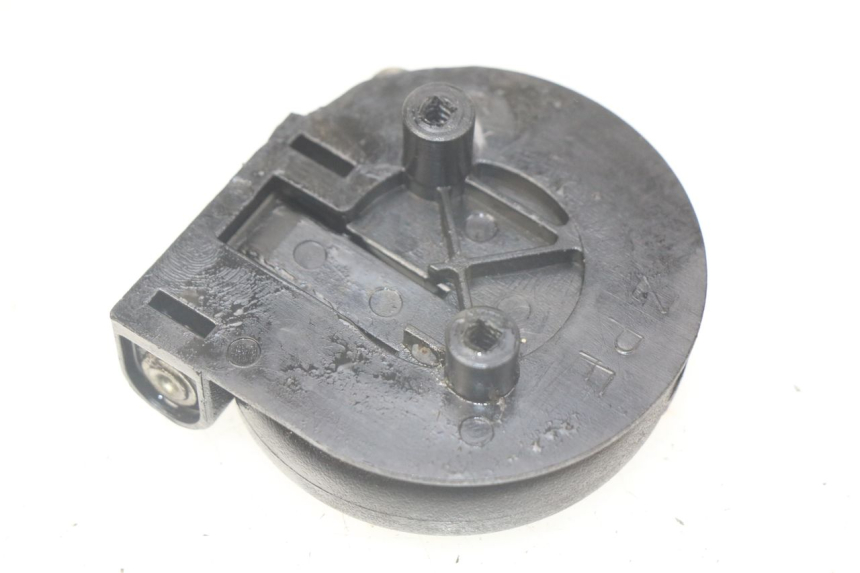 photo de GANCHO DE BOLSA PIAGGIO FLY 125 (2005 - 2012) - Zoom do estado de desgaste