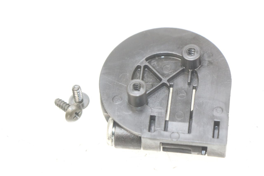 photo de GANCHO DE BOLSA PIAGGIO FLY 100 (2006 - 2010) - Detalhe da peça