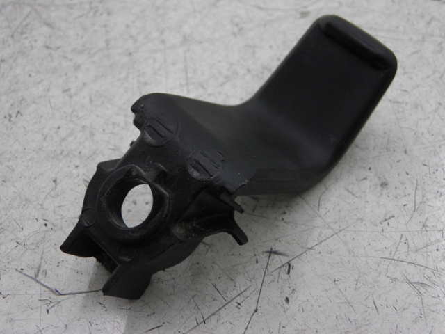 photo de GANCHO DE BOLSA HONDA NHX LEAD 110 (2008 - 2010) - Pontos de fixação