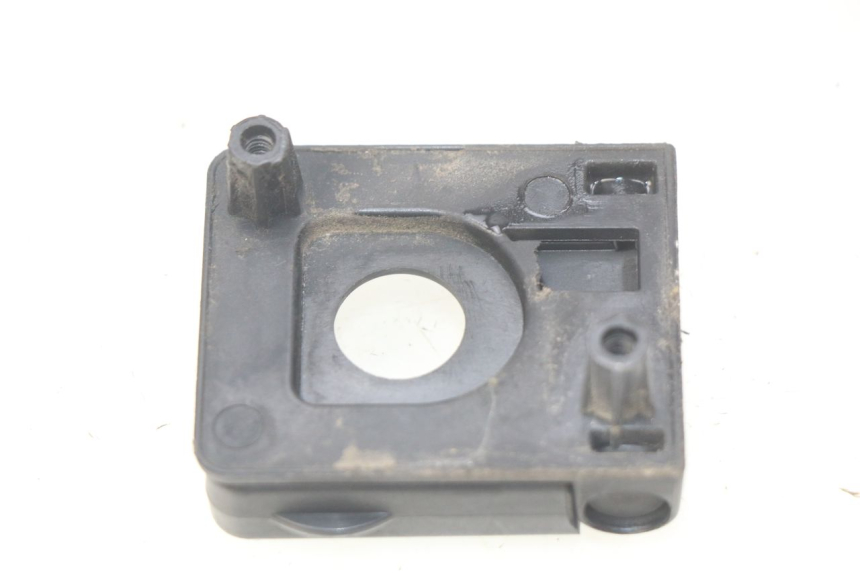 photo de GANCHO DE BOLSA PEUGEOT KISBEE 2T 50 (2010 - 2017) - Zoom do estado de desgaste