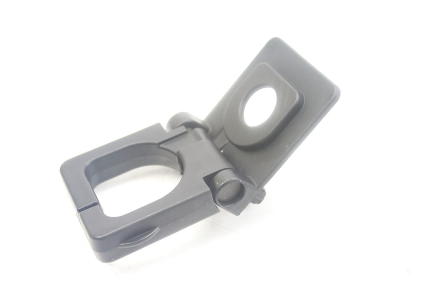 photo de GANCHO DE BOLSA PEUGEOT KISBEE 4T 50 (2010 - 2017) - Outro ângulo de visão