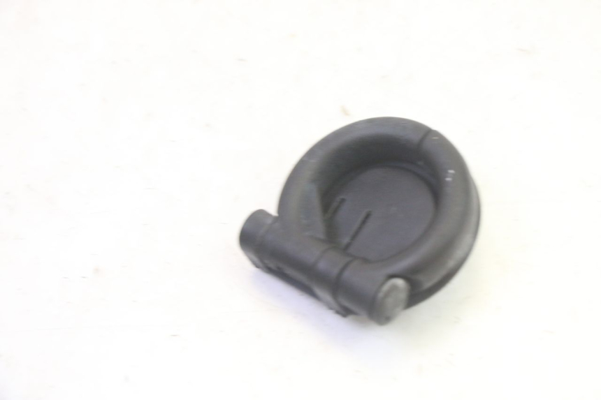 photo de GANCHO DE BOLSA PIAGGIO MP3 RL 250 (2006 - 2010) - Zoom do estado de desgaste