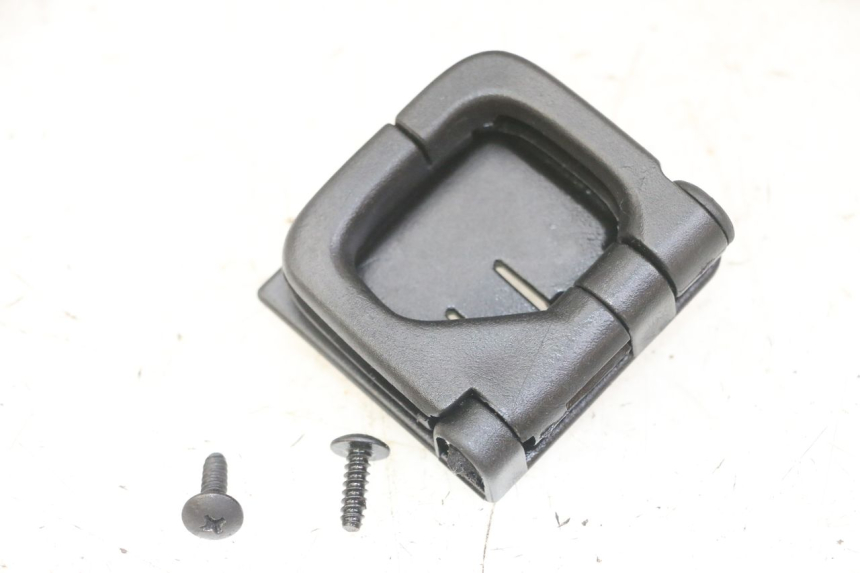 photo de GANCHO DE BOLSA PIAGGIO NRG POWER PUREJET 50 (2018 - 2021) - Zoom do estado de desgaste