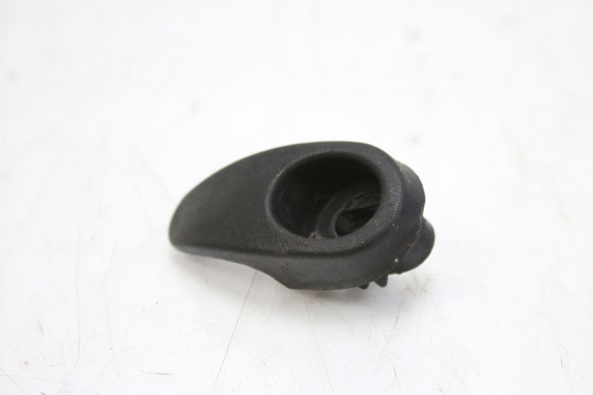 photo de GANCHO DE BOLSA KEEWAY RY6 2T 50 (2011 - 2019) - Detalhe da peça