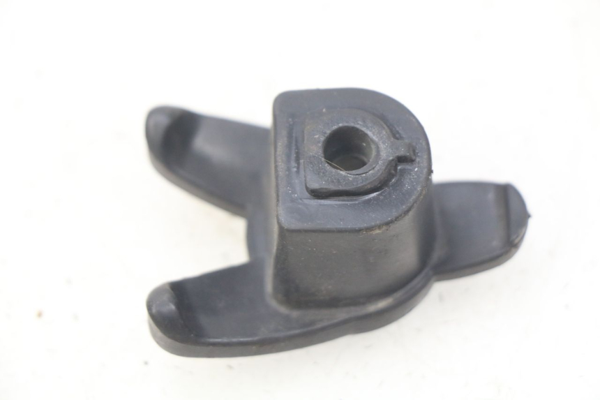 photo de GANCHO DE BOLSA JM MOTORS SC 4T 50 (2012 - 2017) - Detalhe da peça