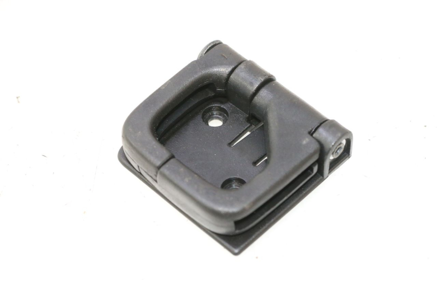 photo de GANCHO DE BOLSA GILERA STALKER 50 (2004 - 2014) - Zoom do estado de desgaste