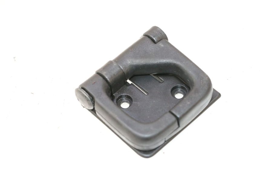 photo de GANCHO DE BOLSA GILERA STALKER 50 (2004 - 2014) - Outro ângulo de visão