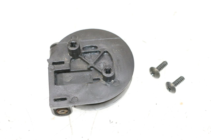 photo de GANCHO DE BOLSA PIAGGIO VESPA GTS SUPER IE 125 (2009 - 2016) - Zoom do estado de desgaste