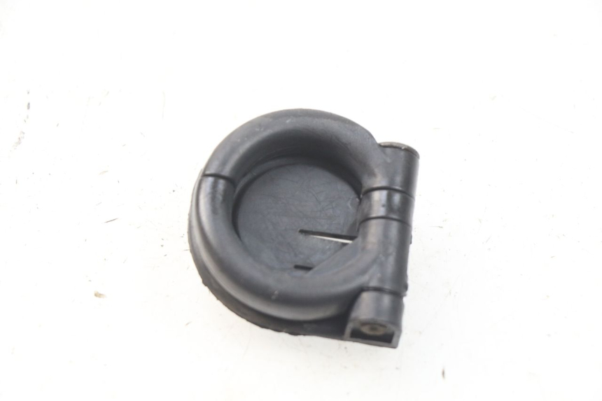 photo de GANCHO DE BOLSA PIAGGIO X8 125 (2004 - 2007) - Zoom do estado de desgaste