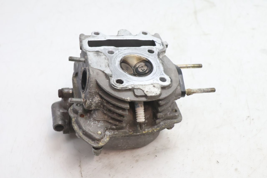 photo de CABEÇOTE KYMCO AGILITY 4T 50 (2005 - 2018) - Pontos de fixação