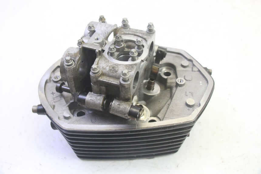 photo de TAMPA DE VÁLVULAS TRASEIRA BMW R RT ABS 1200 (2010 - 2014) - Ampliação dos componentes