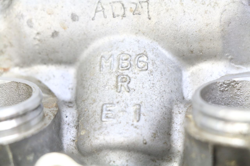 photo de TAMPA DE VÁLVULA TRASEIRA HONDA VFR FI RC46 800 (1998 - 2001) - Detalhe da peça