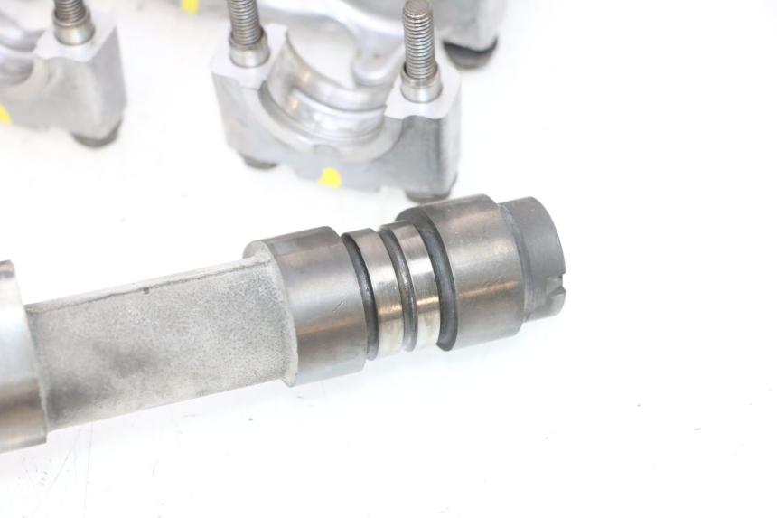 photo de TAMPA DE VÁLVULA TRASEIRA HONDA VFR FI RC46 800 (1998 - 2001) - Ampliação técnica