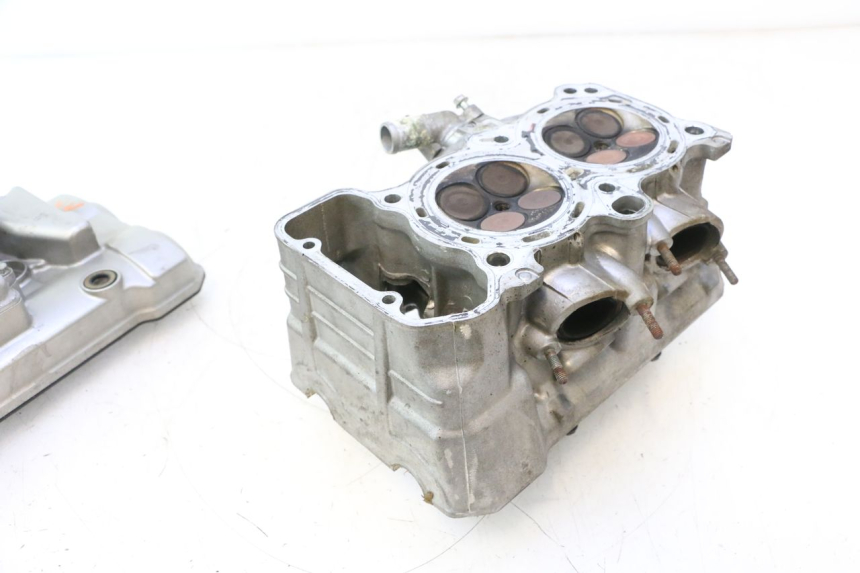 photo de TAMPA DE VÁLVULA TRASEIRA HONDA VFR FI RC46 800 (1998 - 2001) - Peça verificada
