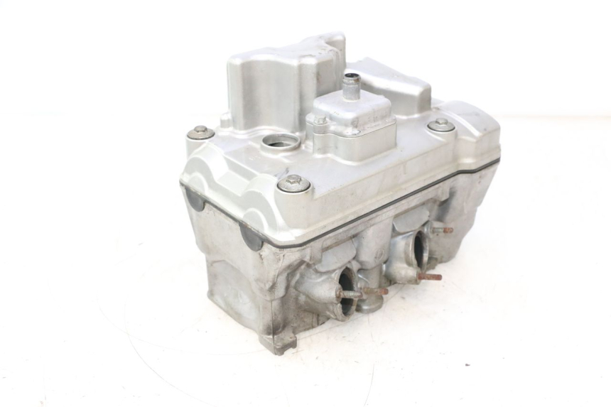 photo de TAMPA DE VÁLVULA TRASEIRA HONDA VFR FI RC46 800 (1998 - 2001) - Outro ângulo de visão