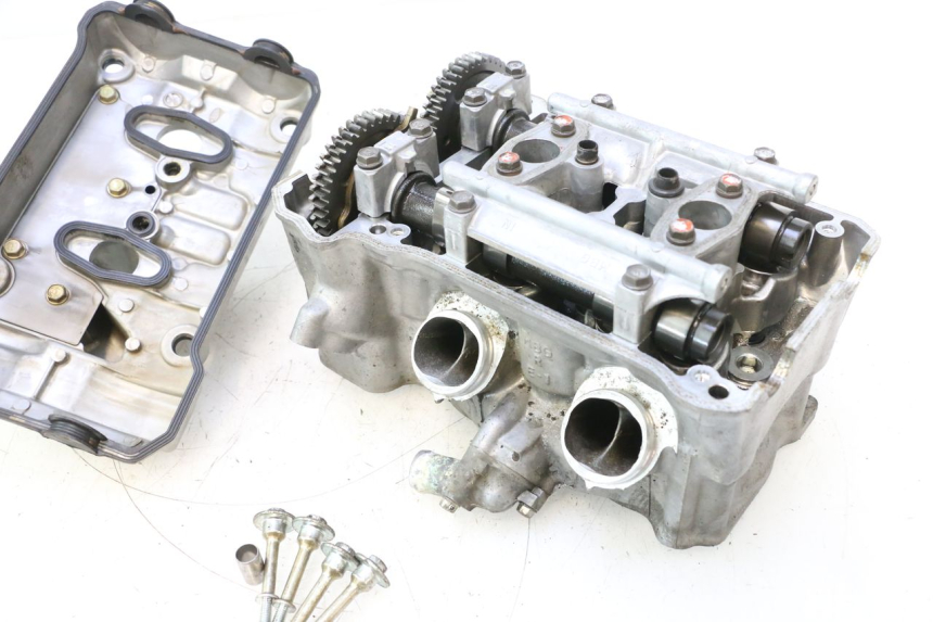 photo de TAMPA DE VÁLVULA TRASEIRA HONDA VFR FI RC46 800 (1998 - 2001) - Peça verificada