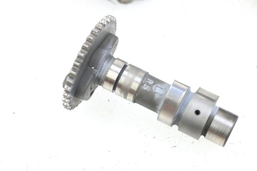 photo de TAMPA DE VÁLVULA TRASEIRA SUZUKI VL INTRUDER 125 (2004 - 2007) - Ampliação dos componentes