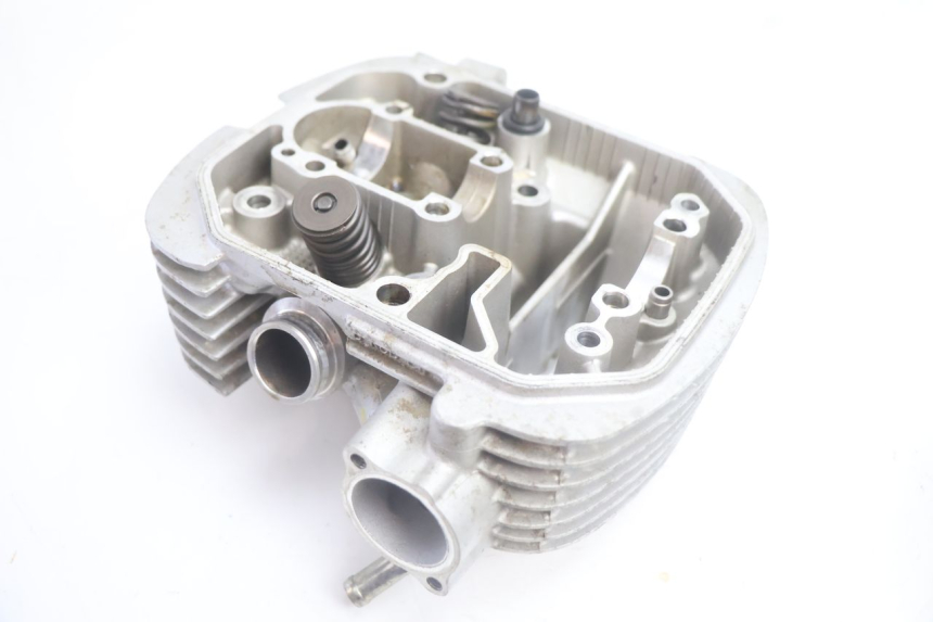 photo de CABEÇOTE TRASEIRO HONDA XLV VARADERO 125 (2007 - 2012) - Ângulo alternativo