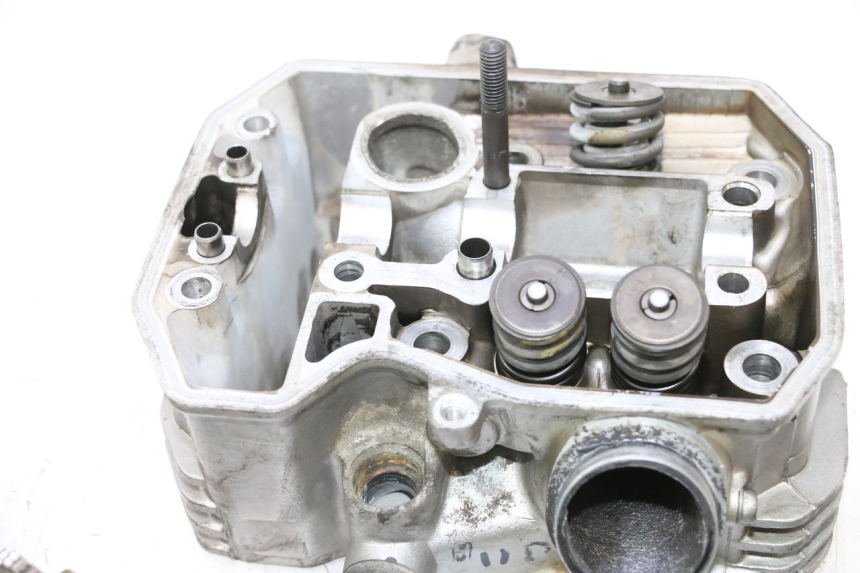 photo de CABEÇOTE TRASEIRO HONDA XRV AFRICA TWIN 750 (1990 - 1992) - Detalhe da peça