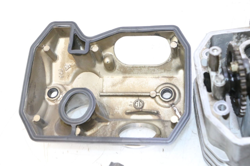 photo de CABEÇOTE TRASEIRO HONDA XRV AFRICA TWIN 750 (1990 - 1992) - Estado da superfície