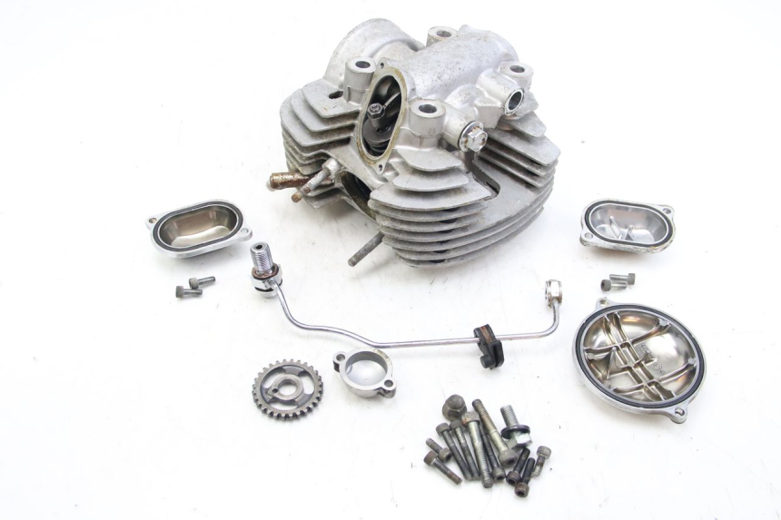 photo de TAMPA DE VÁLVULA TRASEIRA YAMAHA XV VIRAGO 750 (1984 - 1998) - Detalhe da peça