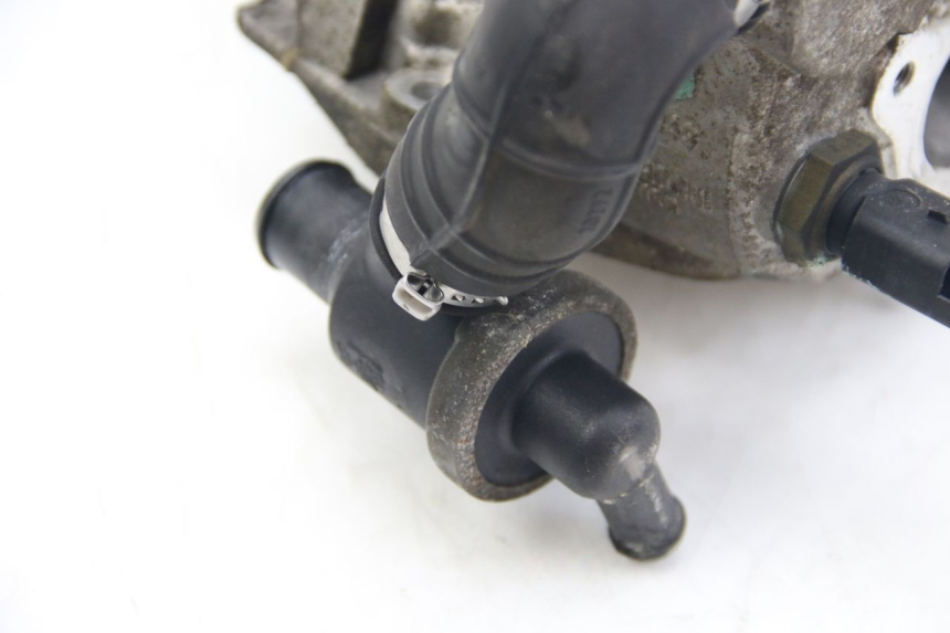 photo de CABEÇOTE APRILIA ATLANTIC 500 (2002 - 2003) - Detalhes característicos