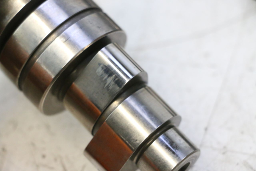 photo de CABEÇOTE DIANTEIRO GILERA GP 800 (2007 - 2013) - Marcações e referências