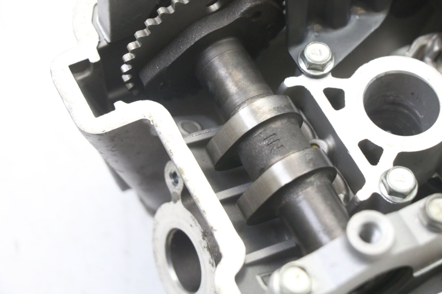 photo de CABEÇOTE DIANTEIRO HYOSUNG GTR 125 (2006 - 2008) - Inspeção visual