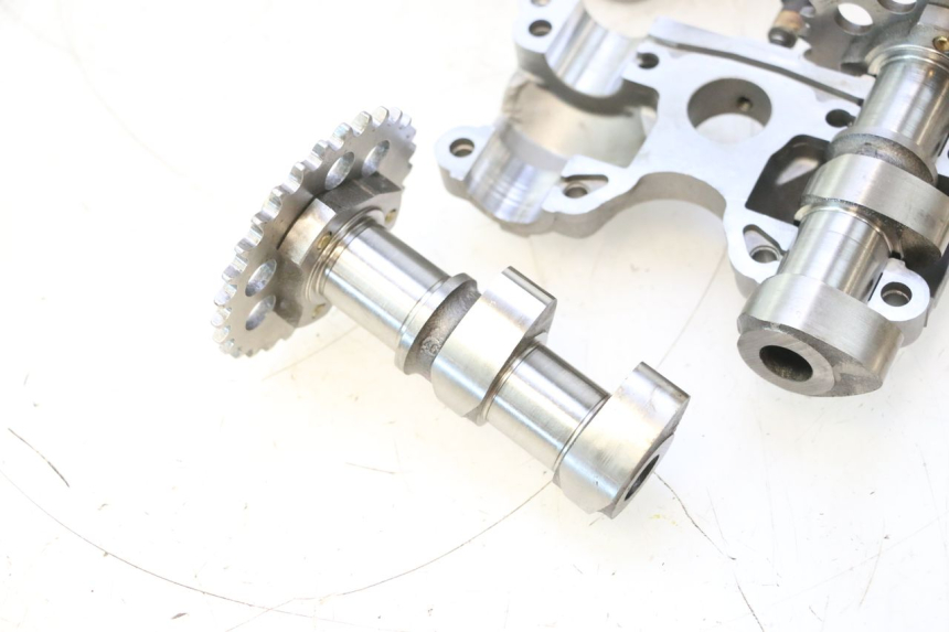 photo de CABEÇOTE DIANTEIRO CAN-AM SPYDER RS 1000 (2008 - 2012) - Ampliação dos componentes