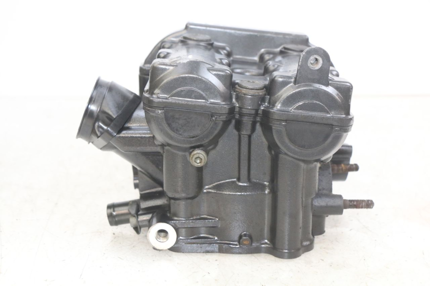 photo de CABEÇOTE DIANTEIRO SUZUKI SV N 650 (1999 - 2002) - Estado da superfície