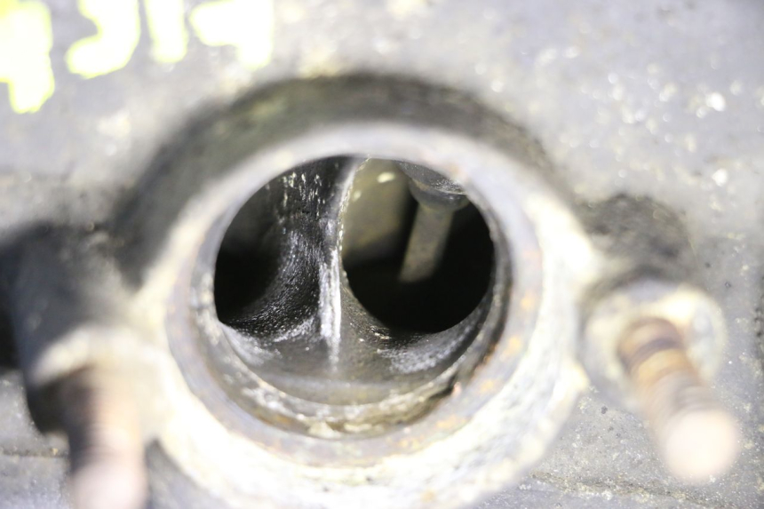 photo de CABEÇOTE DIANTEIRO SUZUKI SV N 650 (1999 - 2002) - Ampliação dos componentes