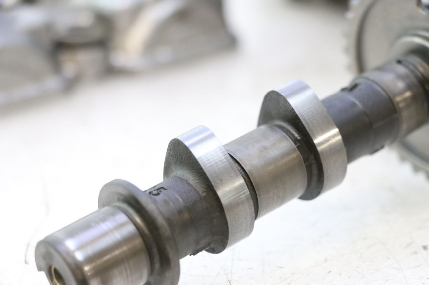 photo de CABEÇOTE DIANTEIRO SUZUKI SV S 650 (1999 - 2002) - Ampliação dos componentes