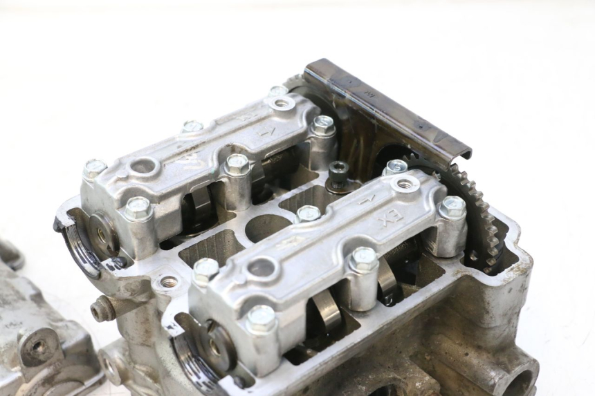 photo de CABEÇOTE DIANTEIRO SUZUKI SV S 650 (1999 - 2002) - Marcações e referências