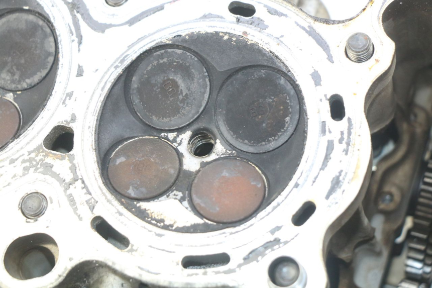photo de CABEÇOTE DIANTEIRO HONDA VFR FI RC46 800 (1998 - 2001) - Outro ângulo de visão