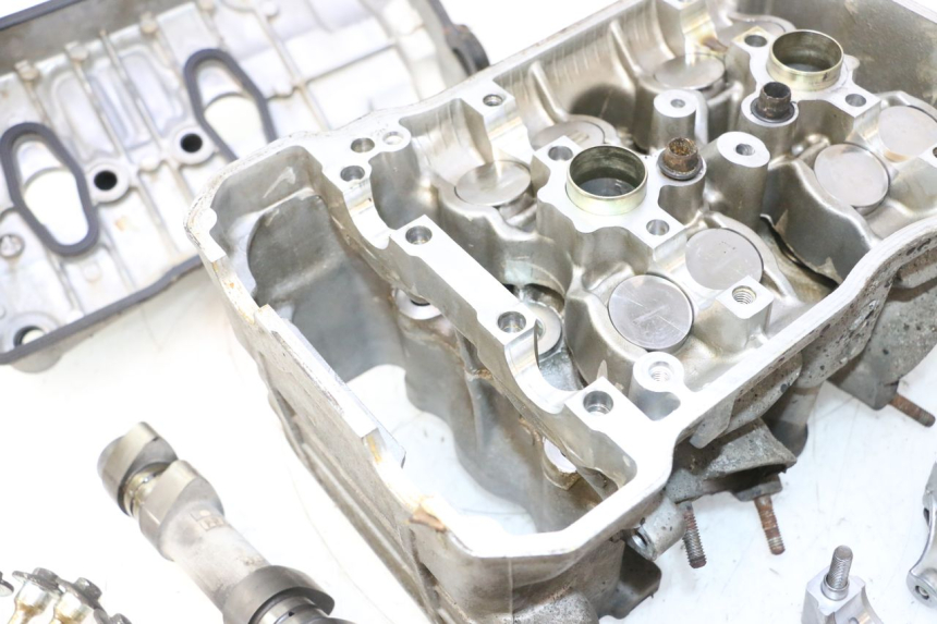 photo de CABEÇOTE DIANTEIRO HONDA VFR FI RC46 800 (1998 - 2001) - Marcações e referências