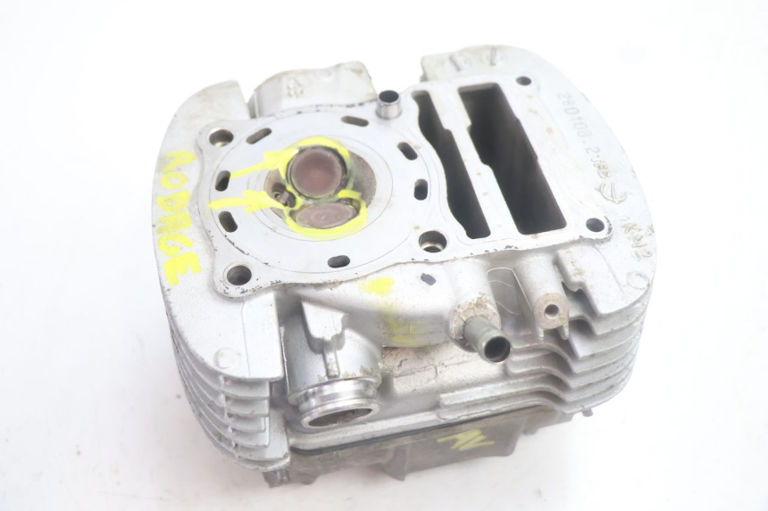 photo de CABEÇOTE DIANTEIRO HONDA XLV VARADERO 125 (2007 - 2012) - Vista geral