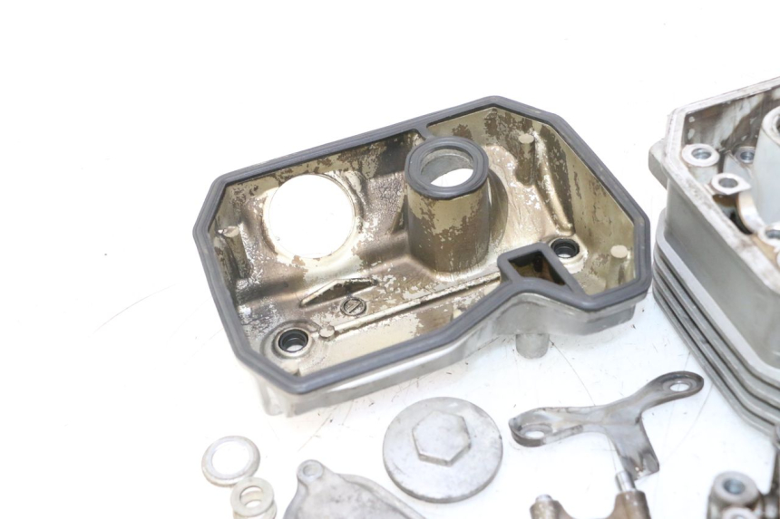 photo de CABEÇOTE DIANTEIRO HONDA XRV AFRICA TWIN 750 (1990 - 1992) - Inspeção visual