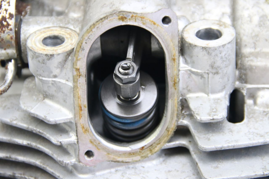 photo de CABEÇOTE DIANTEIRO YAMAHA XV VIRAGO 750 (1984 - 1998) - Outro ângulo de visão