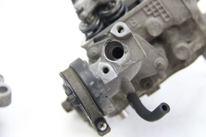 photo de CABEÇOTE SUZUKI BURGMAN 125 (2007 - 2014) - Outro ângulo de visão