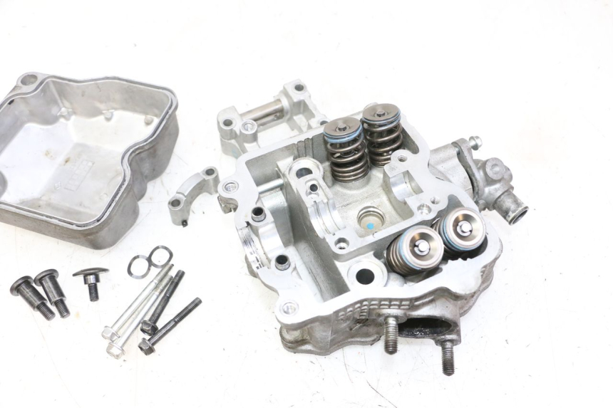 photo de CABEÇOTE SUZUKI BURGMAN 125 (2007 - 2014) - Ampliação dos componentes