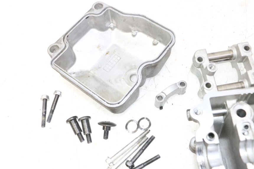 photo de CABEÇOTE SUZUKI BURGMAN 125 (2007 - 2014) - Vista de perto